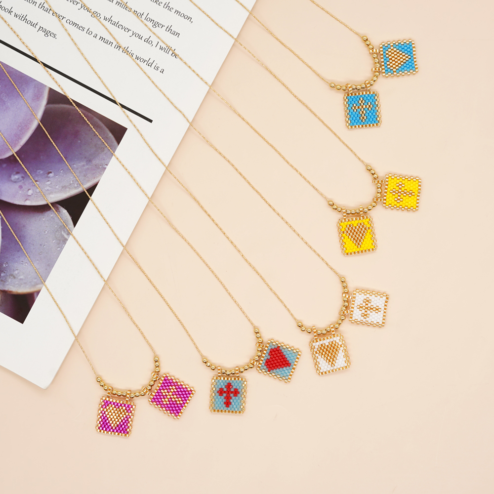 Handmade Beaded Evil Eye Necklace | Stylish Hamsa Spiritual Jewelry