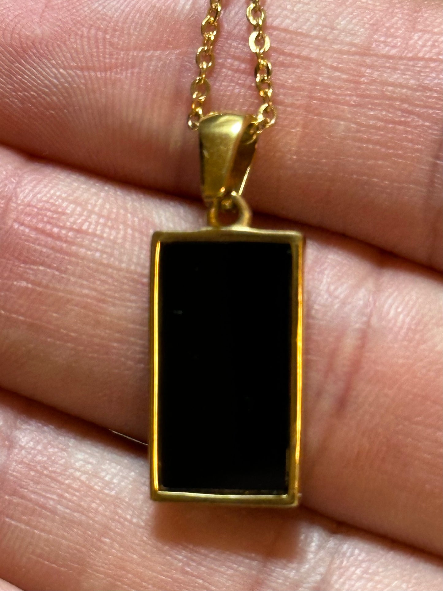 Dainty ‘The Wheel’ (of Fortune) Gold Tarot Card Necklace | 316L Stainless Steel | Divination, Witch Jewelry