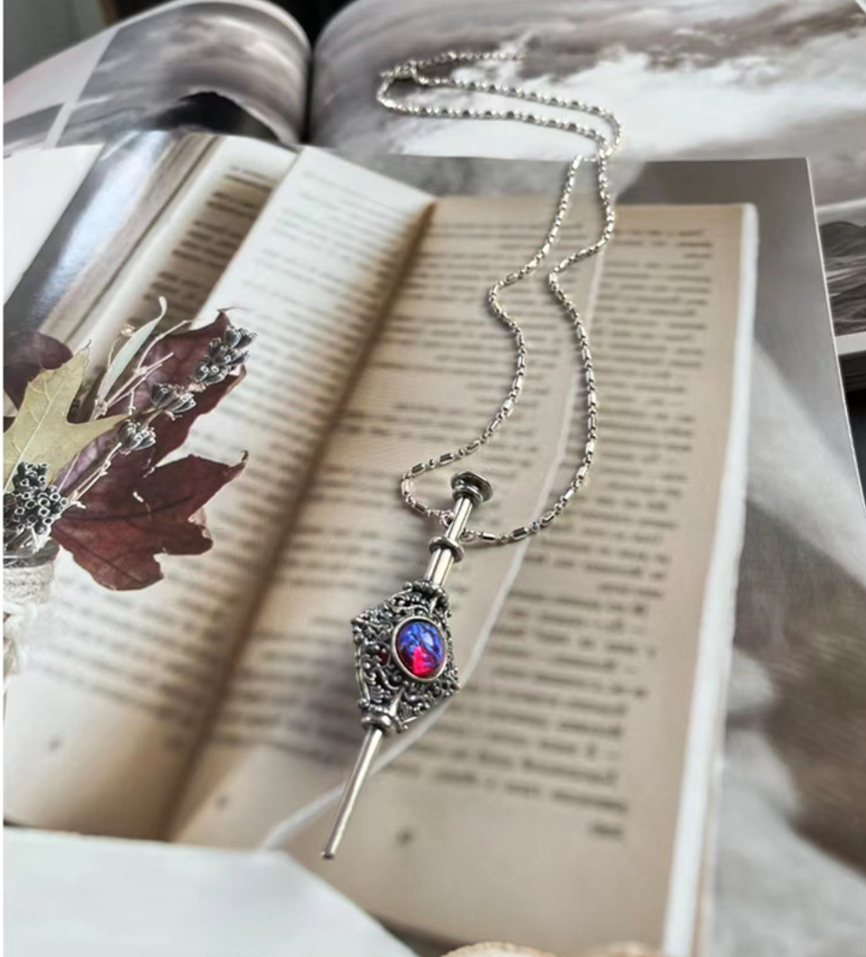Witch's Pendant - Necklace | Ancient Magic Witchy Crystal Jewelry