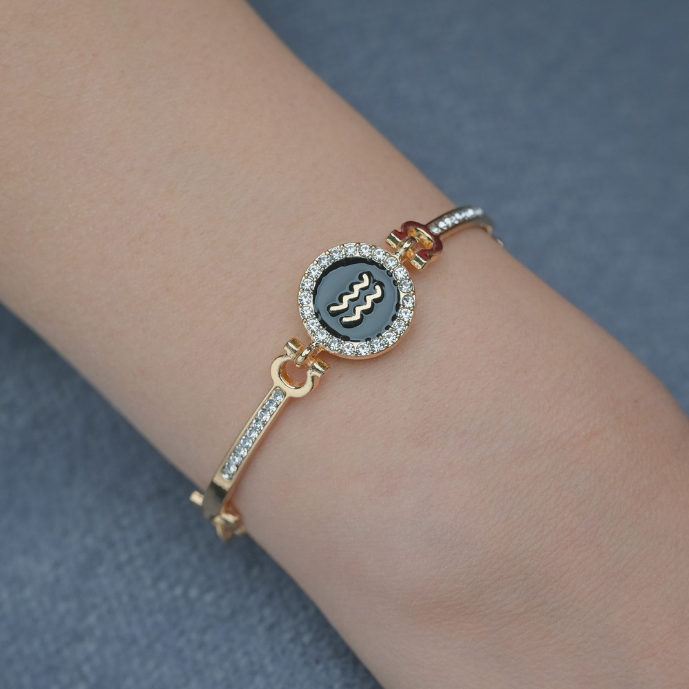 Gold Astrology - Zodiac Sign Bracelet