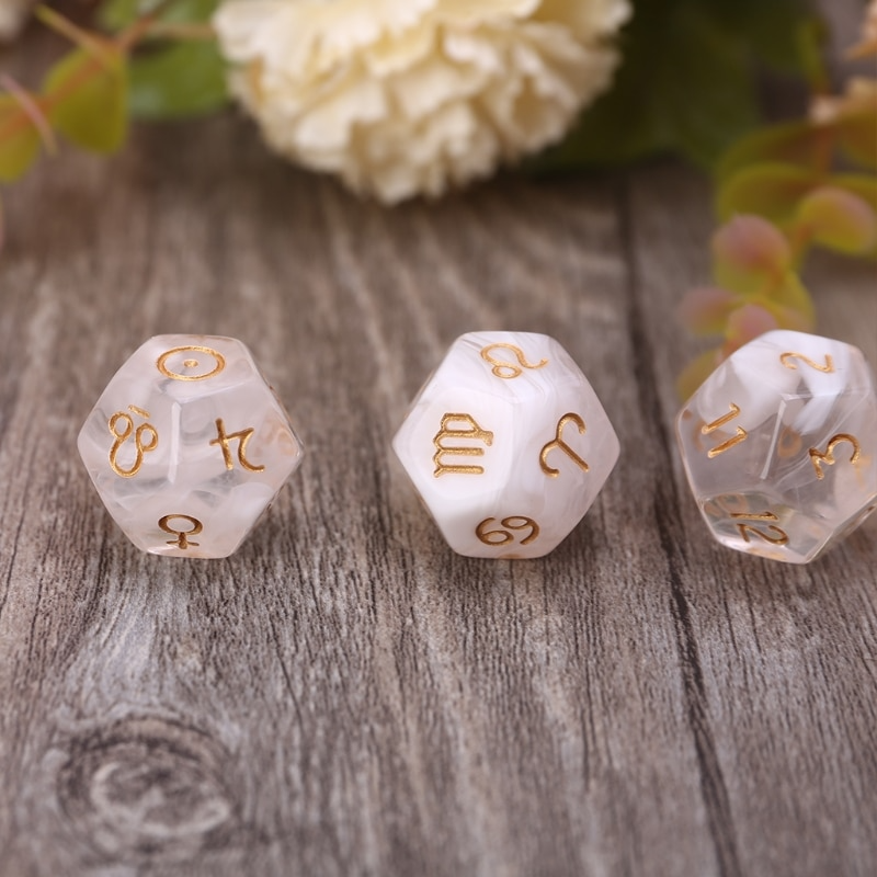 White & Tranluscent Divination Dice