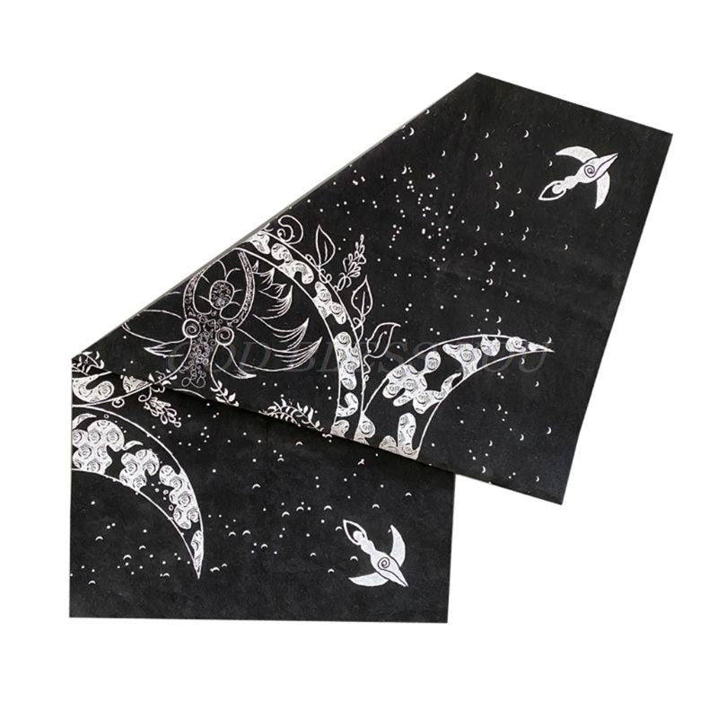 Tarot Card Divination Mat | Moon / Quarter Moon