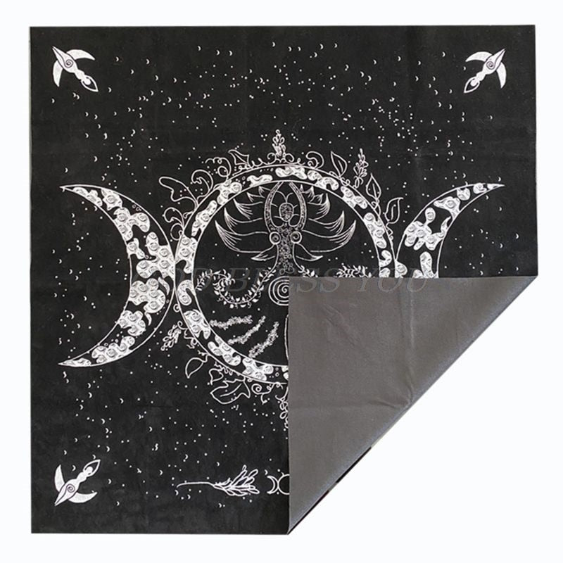 Tarot Card Divination Mat | Moon / Quarter Moon