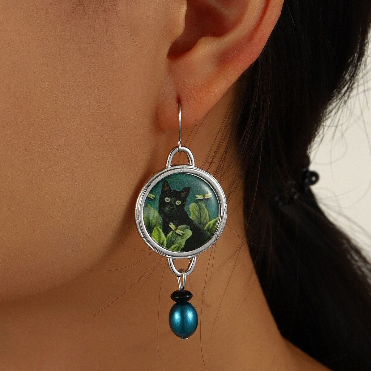 Black Cat Vintage Earrings | Witchy Jewelry