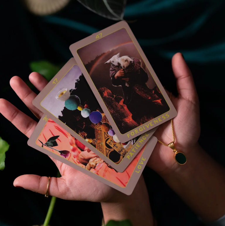 Runners of the Sun Oracle Deck