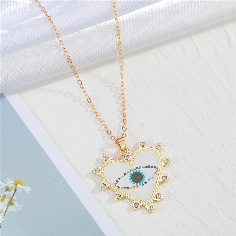 Heart-Shaped Evil Eye Pendant Necklace | Aesthetic Hamsa Protection Design
