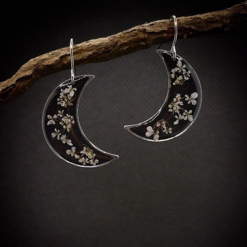 Moon Crescent Earrings with Pressed Flowers|Floral & Moon Jewelry