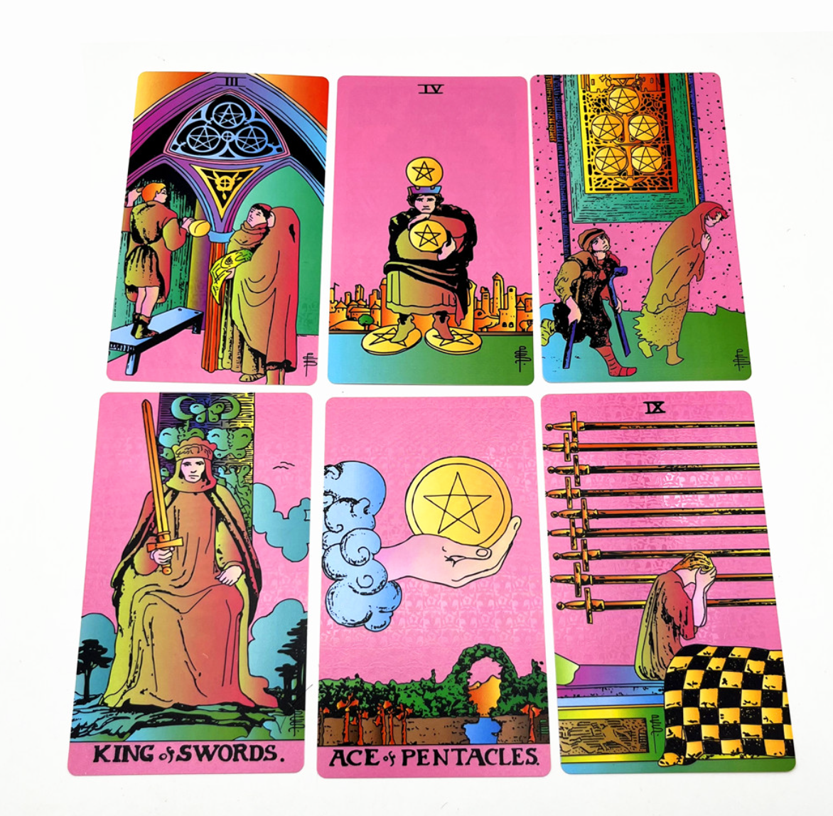 Pink ‘Vintage Glamor’ Tarot Card Deck